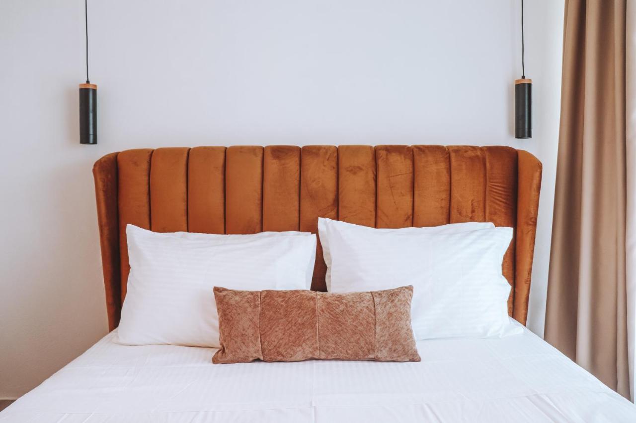Sithon Diamond Suites 2 Nikiti  Bagian luar foto